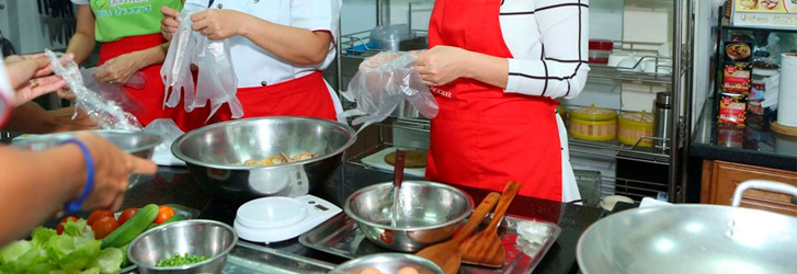 2081384811-thuc-pham-ban[1]